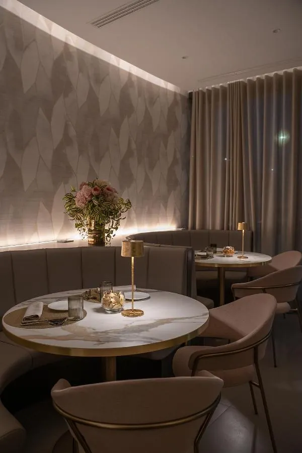 Elitis House - Suite & Spa Nova Milanese Hotel