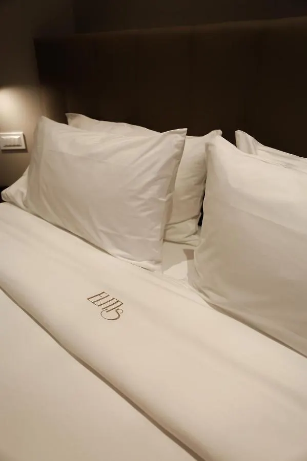 Elitis House - Suite & Spa Nova Milanese Hotel