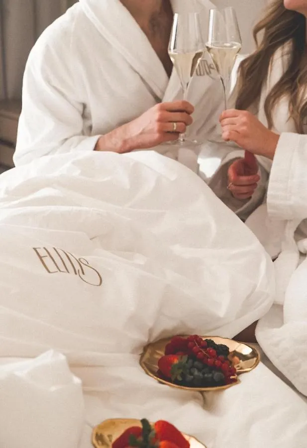 Elitis House - Suite & Spa Nova Milanese