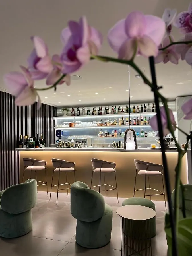 Elitis House - Suite & Spa Nova Milanese 5*,  Italien