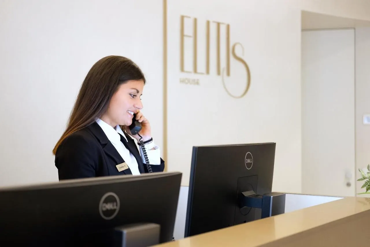 Hotell Elitis House - Suite & Spa Nova Milanese