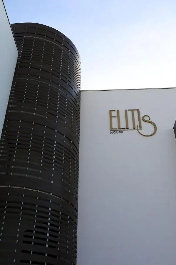 Hotell Elitis House - Suite & Spa Nova Milanese